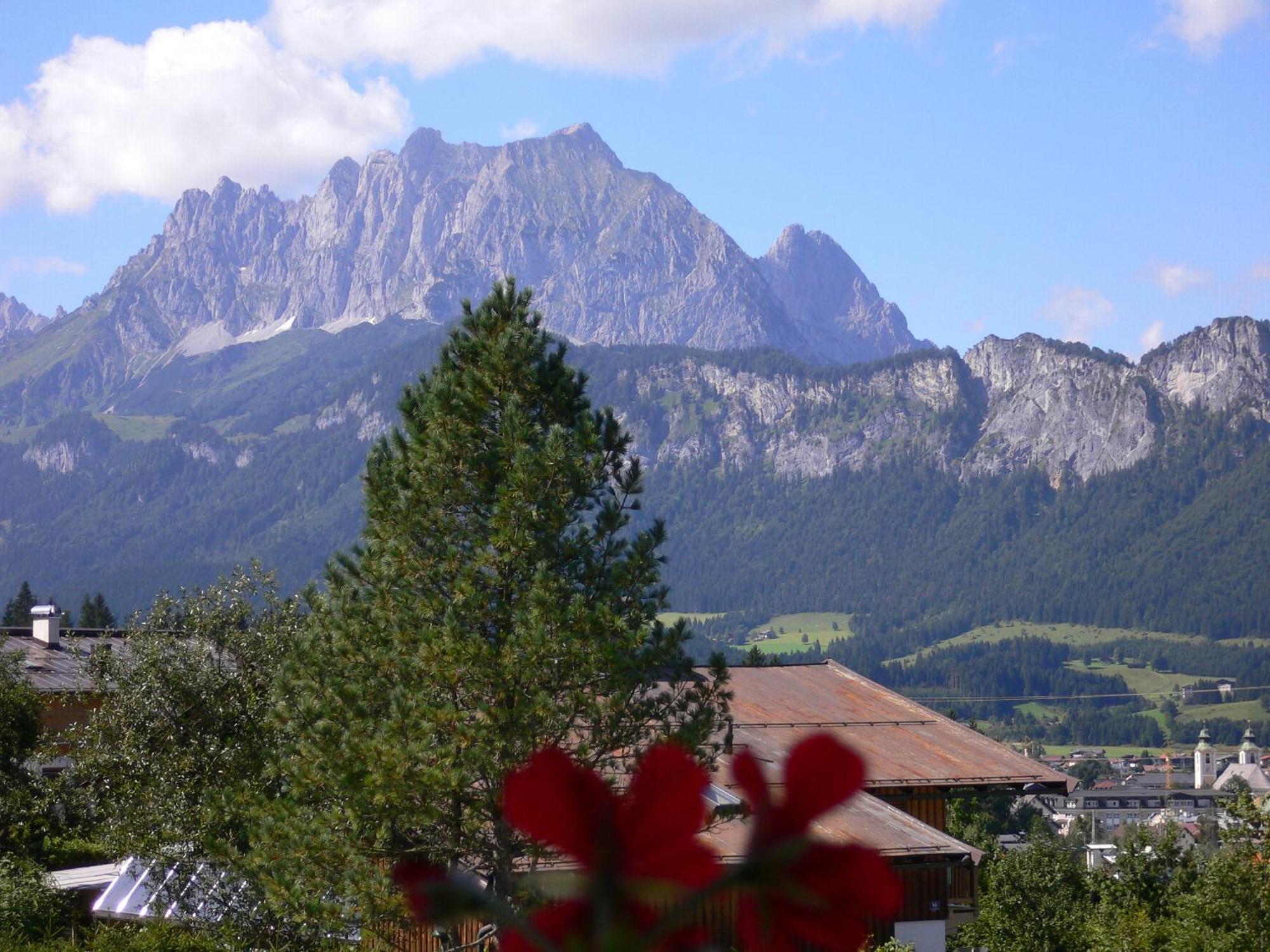 Landhaus Almdorf Hotel St. Johann in Tirol Kültér fotó